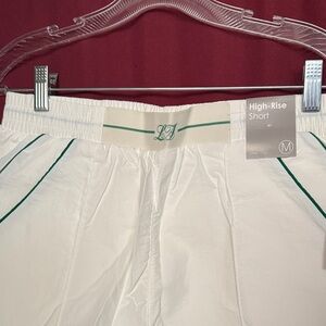 New Forever 21 sport shorts, Size Large